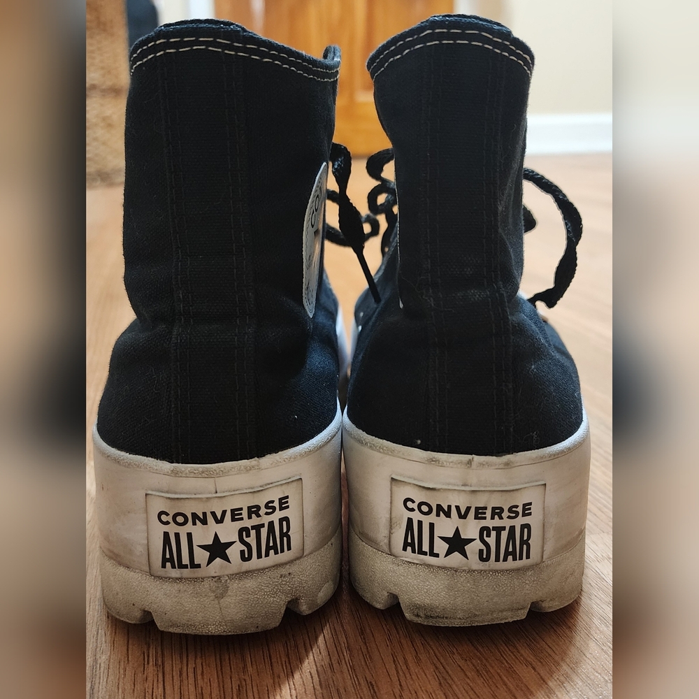 Converse Black and White High-Top Sneakers Size 9 - Picture 3 of 9